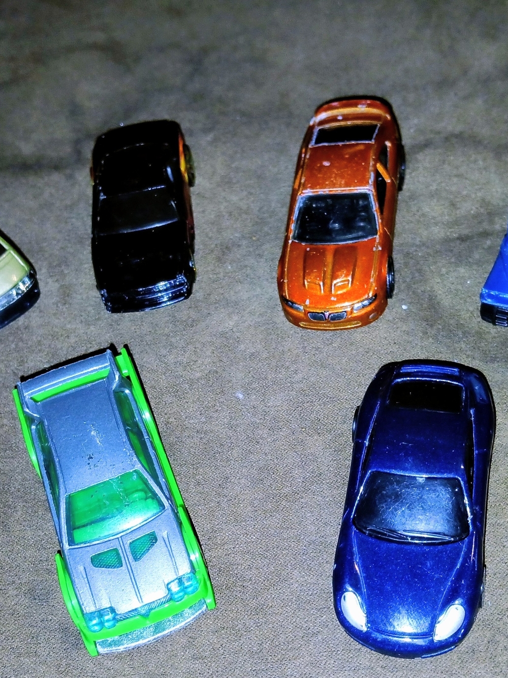 Hot Wheels Mixed Lot of 6 Die-Cast Cars - Hummer, Porsche, Custom